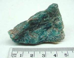 Apatite Pieces